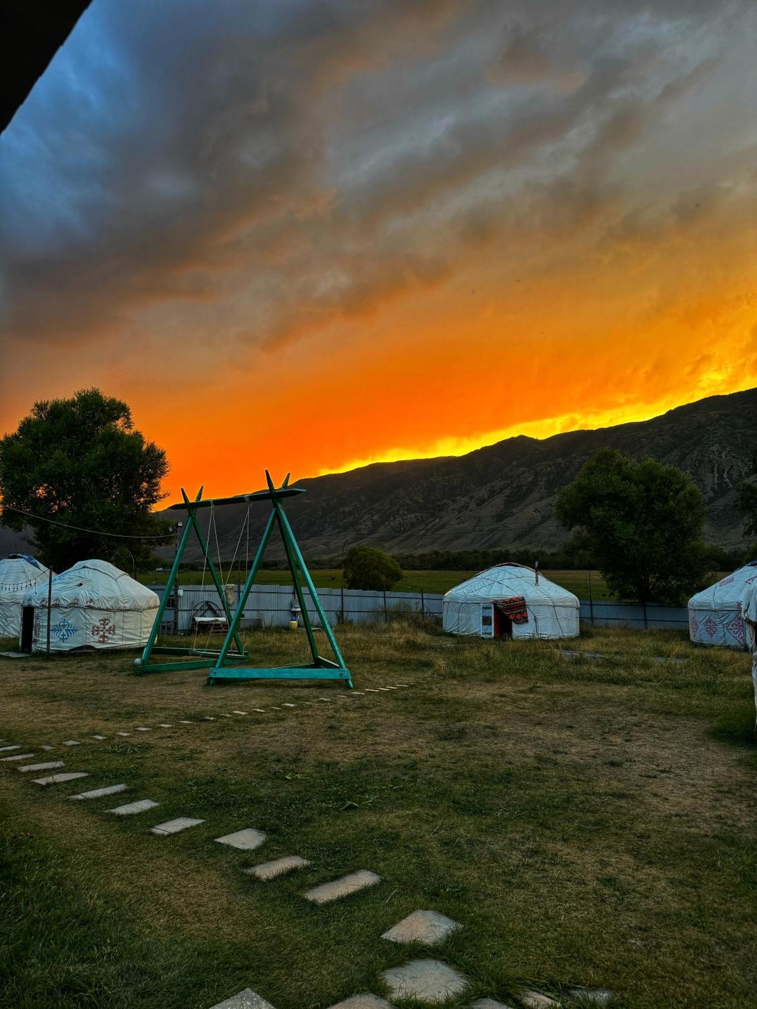 Kolsay Kazakh Village Saty Ngoại thất bức ảnh